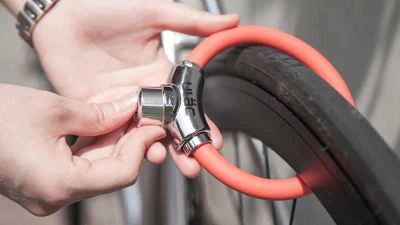 Смотреть видеообзор Велосипедный замок Ulac The Mood Fixie Cable Lock Rosa