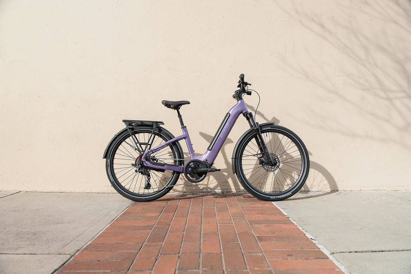 Электровелосипед Aventon Level 4 ADV ST Black MR